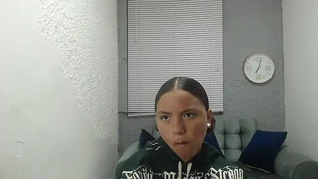 kimmyfuckass online show from March 2026 12:19:02 PM