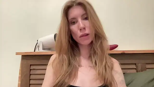 LunaLila7 online show from March 2026 05:38:01 PM