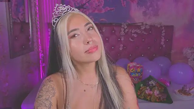 ManuelaVeeleez online show from June 2026 05:38:01 AM