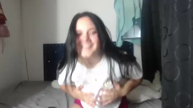 Mia latinhot online show from March 2026 01:32:02 AM