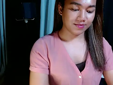 Snapshot of Suteishi_cutie chatting on March 2026 06:44:02 PM Suteishi cutie online show from March 2026 06:44:02 PM