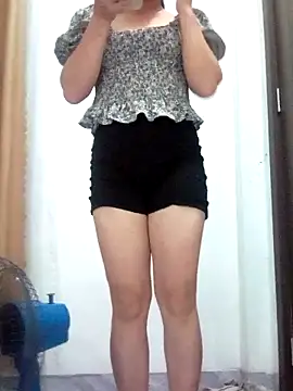 Snapshot of Bondgirl_9 chatting on June 2026 05:30:02 PM Bondgirl 9 online show from June 2026 05:30:02 PM