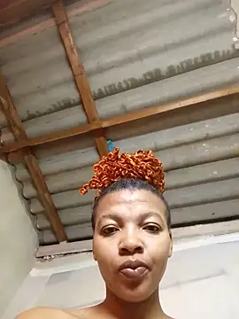 Snapshot of LOLOAVEE chatting on June 2026 08:12:02 AM LOLOAVEE online show from June 2026 08:12:02 AM