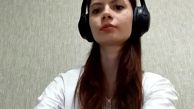 DanutaDederich online show from March 2026 03:40:01 PM