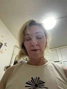 Secret Ladyx online show from June 2026 04:48:02 AM