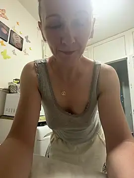 Secret Ladyx online show from June 2026 07:33:01 PM