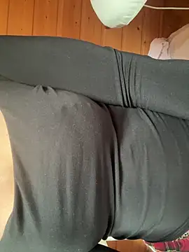 Snapshot of lena-smile683 chatting on March 2026 01:48:01 PM lena-smile683 online show from March 2026 01:48:01 PM