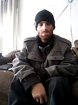 Snapshot of CirclingClass chatting on December 2024 08:51:01 PM CirclingClass online show from December 2024 08:51:01 PM