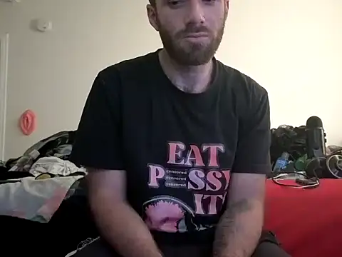 Snapshot of CirclingClass chatting on November 2025 12:12:01 AM CirclingClass online show from November 2025 12:12:01 AM