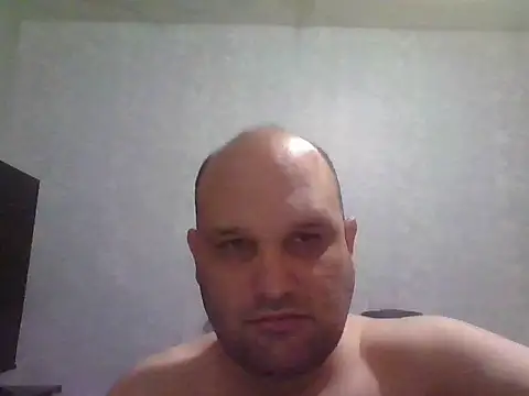 Snapshot of Heavy_RebellxX chatting on March 2026 03:28:01 AM Heavy RebellxX online show from March 2026 03:28:01 AM