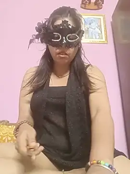 Snapshot of DRAMA__QUEEN chatting on June 2026 03:22:01 PM DRAMA QUEEN online show from June 2026 03:22:01 PM