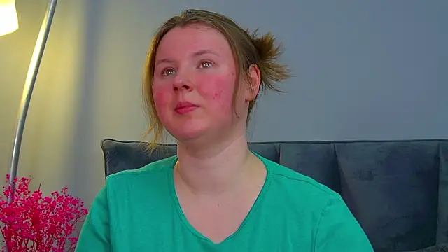 MelodyMoores online show from April 2026 06:27:02 AM