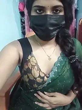 Snapshot of Sunitha28 chatting on May 2026 06:13:02 PM Sunitha28 online show from May 2026 06:13:02 PM