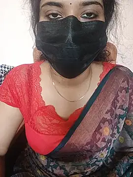 Snapshot of Sunitha28 chatting on June 2026 07:14:02 AM Sunitha28 online show from June 2026 07:14:02 AM