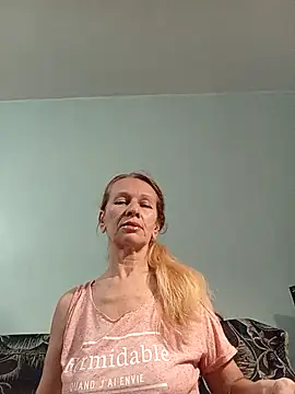 ViktoriaSexi1 online show from March 2026 06:44:02 PM