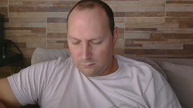 lustonfan online show from May 2026 12:36:02 PM