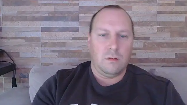 lustonfan online show from June 2026 12:36:02 PM