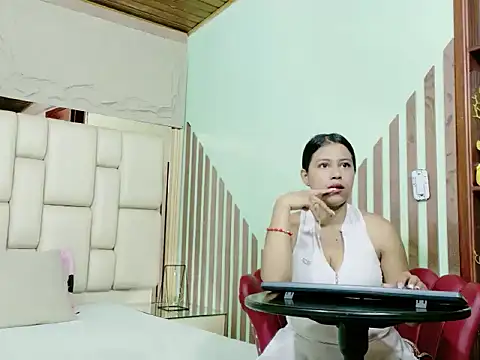 VikyANDfer online show from April 2026 01:38:01 PM