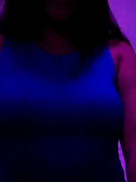 MidnightVelvet23 online show from March 2026 02:46:02 PM