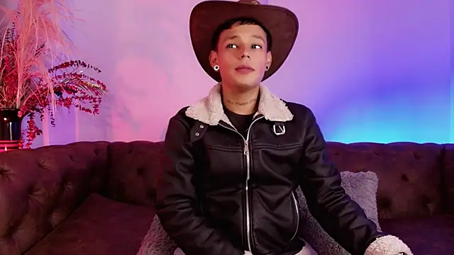 Baleriion1 online show from March 2026 10:49:01 PM