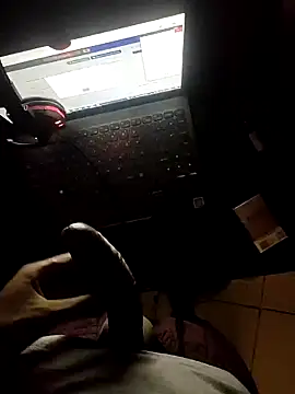 clayto77 online show from March 2026 06:03:01 PM