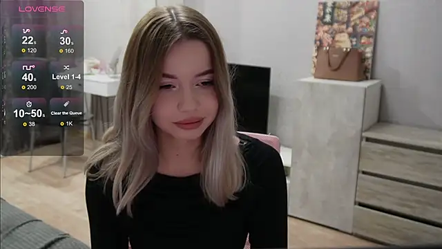 mayyymayyyy online show from March 2026 09:11:01 PM