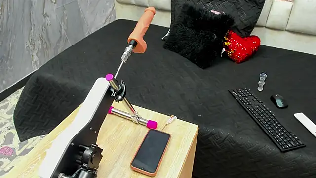 Milf Drip online show from April 2026 12:58:02 PM