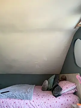 Saskia xx online show from April 2026 12:36:02 PM