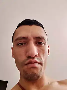 TuCanero23cm online show from April 2026 08:20:02 PM