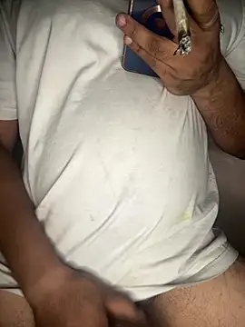 Snapshot of Devil0752 chatting on April 2026 09:16:01 AM Devil0752 online show from April 2026 09:16:01 AM