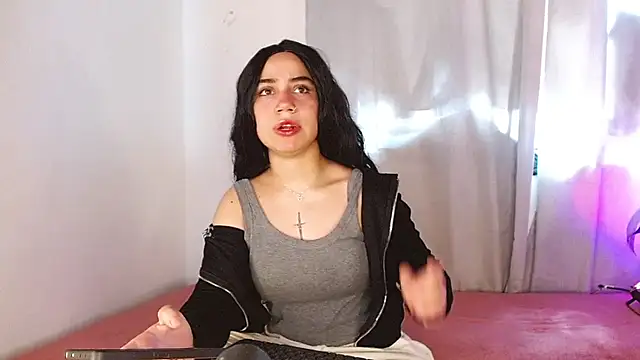 nayades ricci online show from August 2026 07:46:02 PM