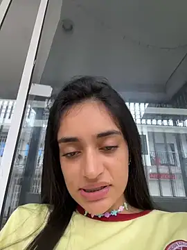 Snapshot of leilani_X chatting on June 2026 01:35:02 PM leilani X online show from June 2026 01:35:02 PM