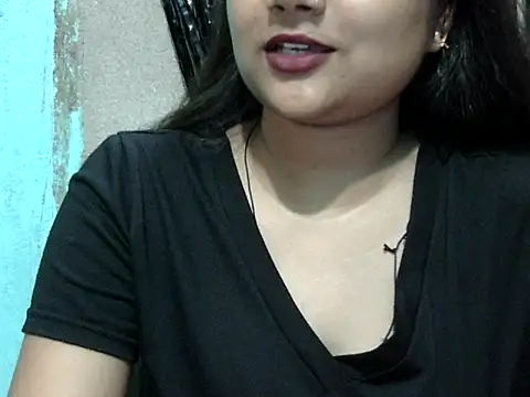 Snapshot of NayraG chatting on June 2026 05:30:02 PM NayraG online show from June 2026 05:30:02 PM