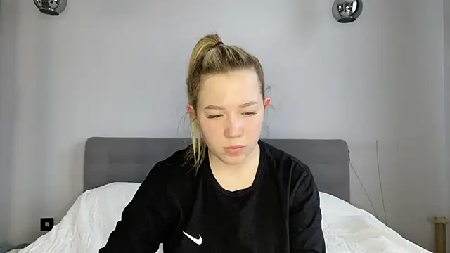 alyrasun online show from March 2026 06:08:01 AM