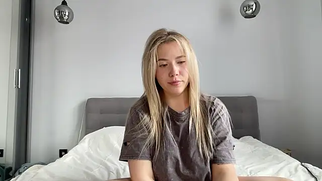 alyrasun online show from July 2026 09:37:02 AM