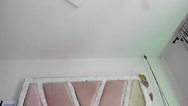 Lele 669 online show from April 2026 02:29:02 PM