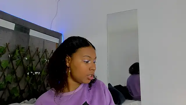 tatianasquirthot online show from April 2026 07:01:02 PM