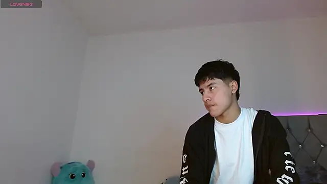 Sebas fire4 online show from May 2026 01:12:02 AM