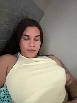 Snapshot of Gabrielaparaiso chatting on May 2026 06:24:01 PM Gabrielaparaiso online show from May 2026 06:24:01 PM