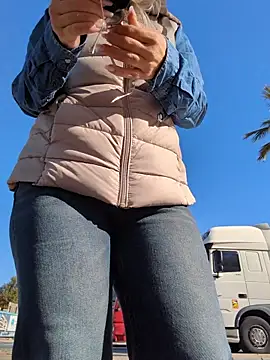 Snapshot of ManuelaX chatting on February 2026 09:32:01 AM ManuelaX online show from February 2026 09:32:01 AM