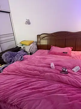 YD02 online show from March 2026 12:23:01 PM