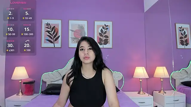 YayaQueen online show from July 2026 11:52:01 AM