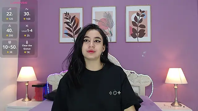 YayaQueen online show from August 2026 12:15:02 PM