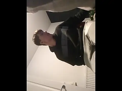 HornyKing2969 online show from March 2026 09:47:02 PM