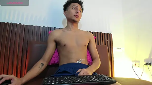 Snapshot of choco_dick_ chatting on July 2026 08:17:02 PM choco dick online show from July 2026 08:17:02 PM