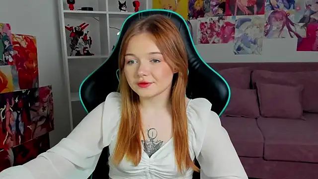 ElinaVale online show from April 2026 05:17:02 PM