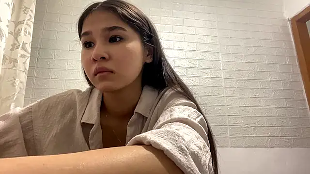 CatherineForbes online show from April 2026 01:42:02 PM