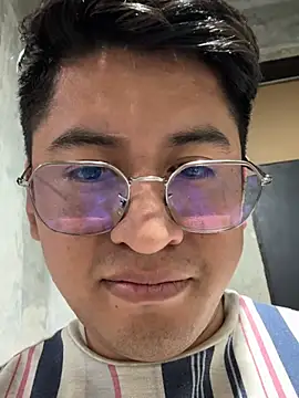 GoldenM95 online show from March 2026 07:24:02 AM