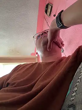 GoldenM95 online show from April 2026 12:10:01 AM