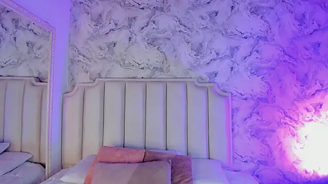 Tamara Ferrer online show from April 2026 11:27:01 AM